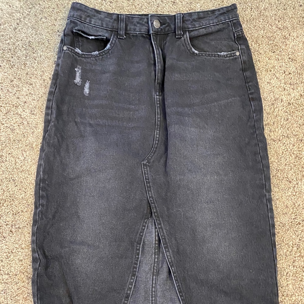 ZARA Black Denim Skirt - Mid length